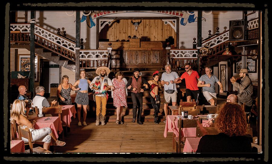 Maspalomas: Tickets to Sioux City Park - Main Street Shows: Duels, Bank Robbery, and Audience Energy