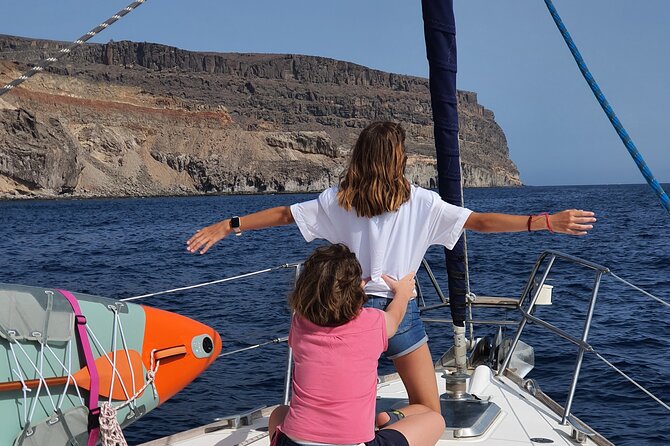 Private 3-hours afternoon SailingTour and Snorkeling with Food and Drinks - Sailing along the south coast: what you learn and why it matters
