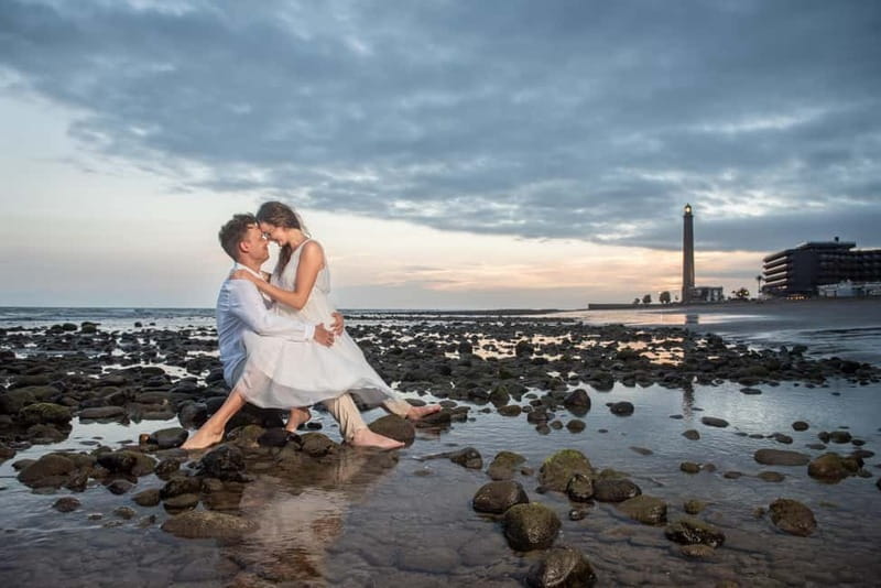 Private professional photo session in South Gran Canaria - How Retouched Photos and the Private Gallery Work