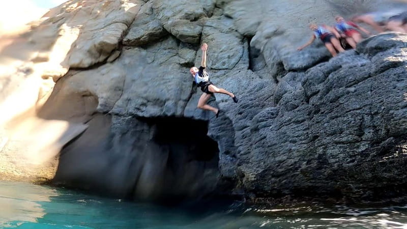 Puerto Mogán: Guided Adventure Kayak Tour in Caves & Snorkel - Optional Cliff Jumps Up to About 5 Meters, With Real Choices