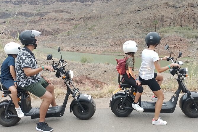 Rent e-Scooter 2 seater from 1 untill 4 Hour : Explore Maspalomas - Before you go: license, deposit, helmets, and weight limits
