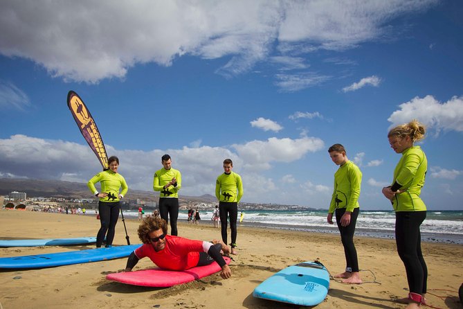 Small-Group Surf Lessons in Gran Canaria - Your 4 Hours on the Calendar, From 9:30 Briefing to Photo Viewing