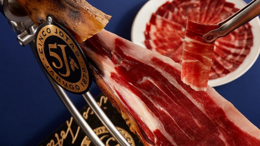 Spanish Cured Meats & Wine Tasting Tour in Mogan - Iberian cured meats, plus 5 Jotas jam on your plate