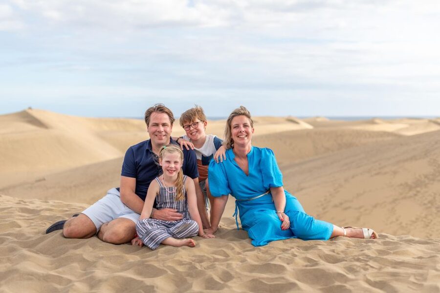 Sunset Photography at Dunas Beach Maspalomas - Private Group Session: Up to 5 People