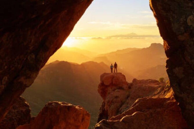 The Roque Nublo Base Camp Experience: Hiking, Picnic and Climbing - Key highlights to look for