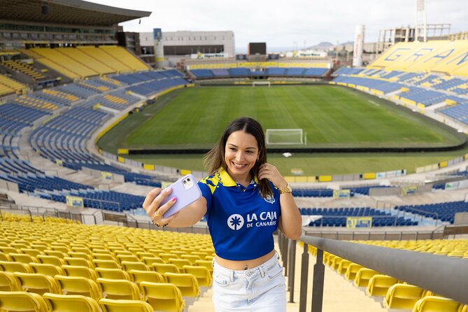 Tour UD Las Palmas Gran Canaria Stadium - Changing rooms: the human side of the stadium