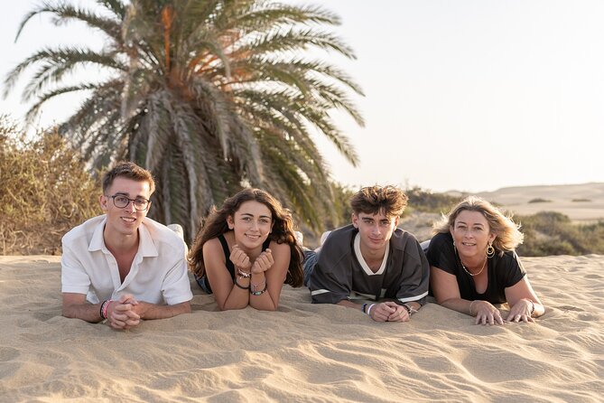 Vacation Photoshoot in Maspalomas - 100 HD photos - Your Photo Delivery: Private Gallery and About 100 HD Downloads