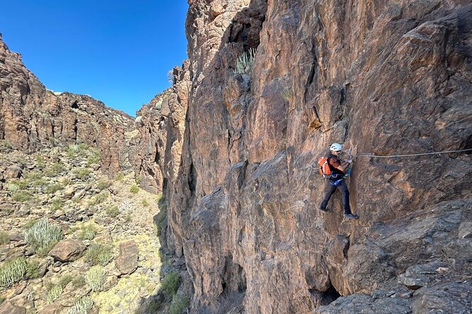 Via Ferrata Gran Canaria: Adventure Route for First Time Climbers - The 30 Minute Hike: Morning Quiet, History Talk, and Legs Warming Up