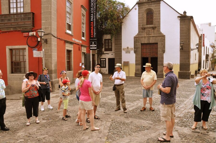 Walking tour Vegueta Old Town Las Palmas ( only in english) - Who should book this Vegueta walking tour
