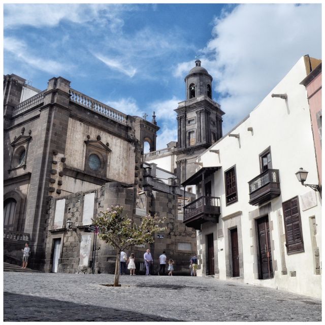 Walking tour Vegueta Old Town Las Palmas ( only in english) - Should you book the Vegueta Old Town walk at 13:00?